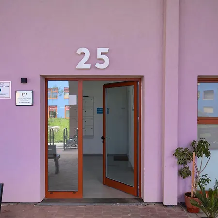 Amber's Cozy Place 公寓 地拉那
